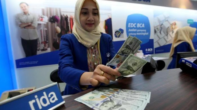 Info Gaji Bank BCA Terlengkap